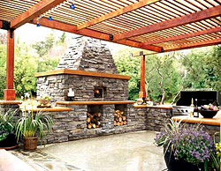 Outdoor Kitchen & BBQ